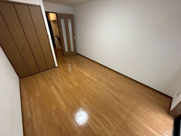 ビタミンテラス枝吉の居間