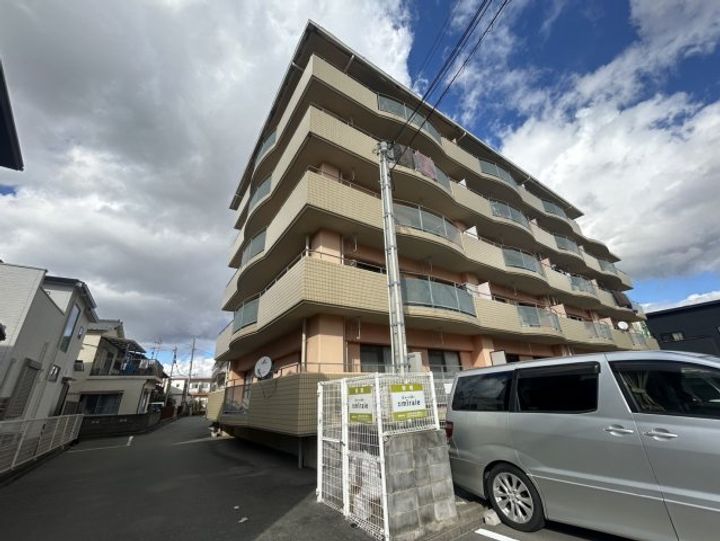 シーサイドヌーベル重の外観