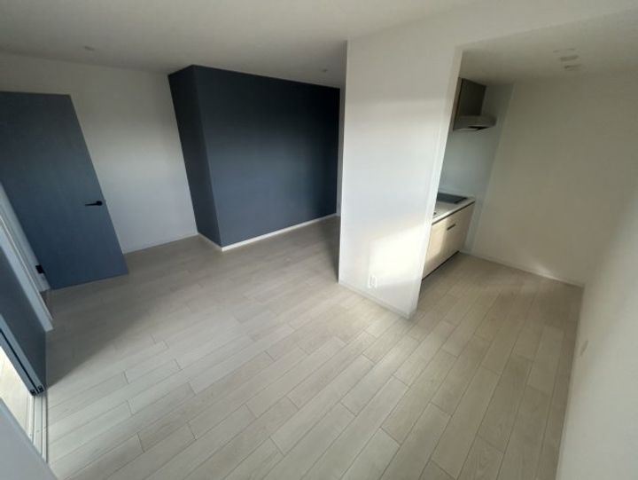 グルーブメゾン歌敷山の居間