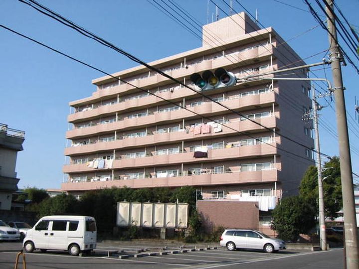 アモ末広の外観