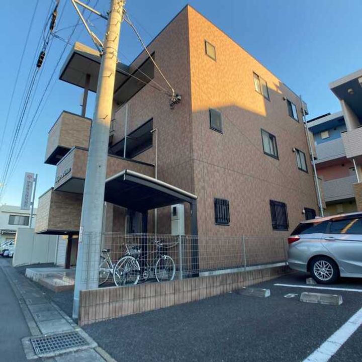 バルパレー曙202の外観