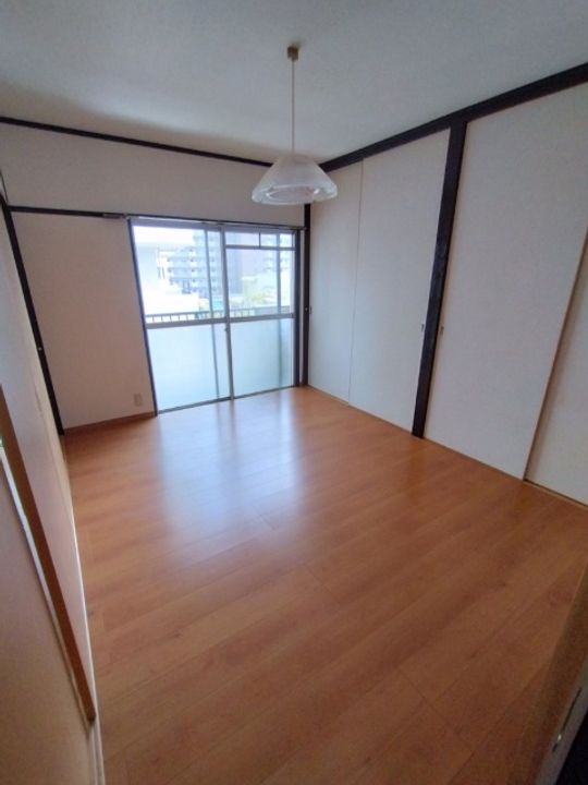 柴尾ハイツ 2号棟の内装