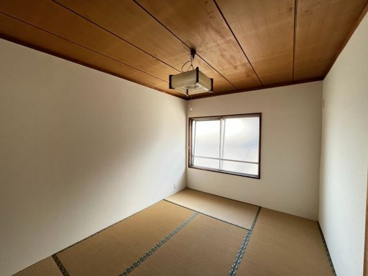 十日市中町ハイツの内装