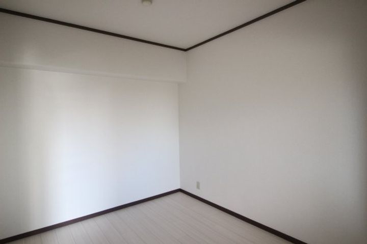 サンハイツ奥田203の寝室