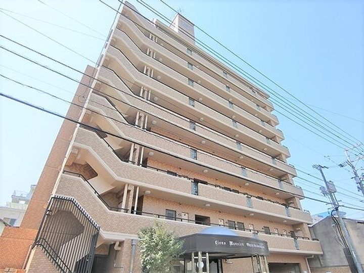ライオンズマンション岡山医大東の外観