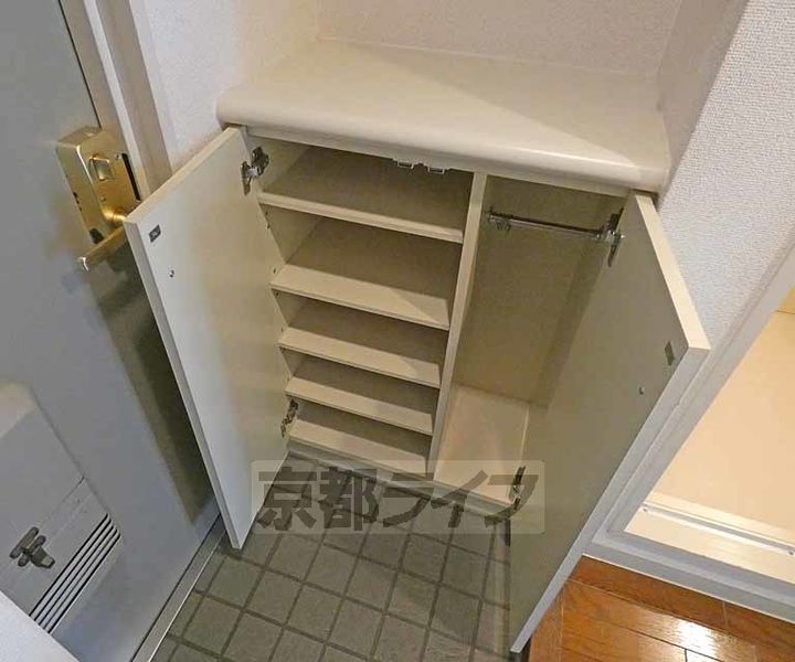 ライオンズマンション四条堀川第2803の内装