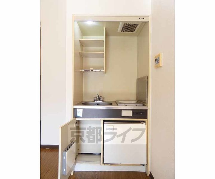 京都府京都市東山区清水4丁目の賃貸マンションのキッチン