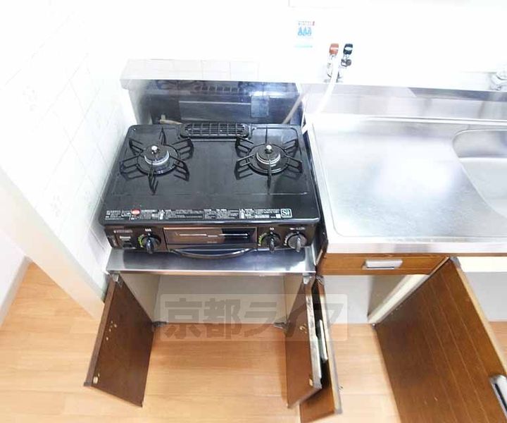 サンパレス東山602のキッチン