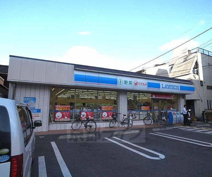 シャントール二条302の周辺