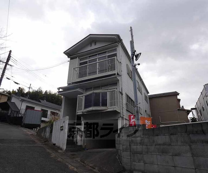 京都府京都市伏見区深草向ケ原町(一戸建)の賃貸物件1の外観