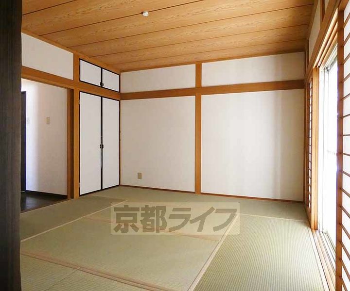 京都府京都市伏見区深草向ケ原町(一戸建)の賃貸物件1の居間