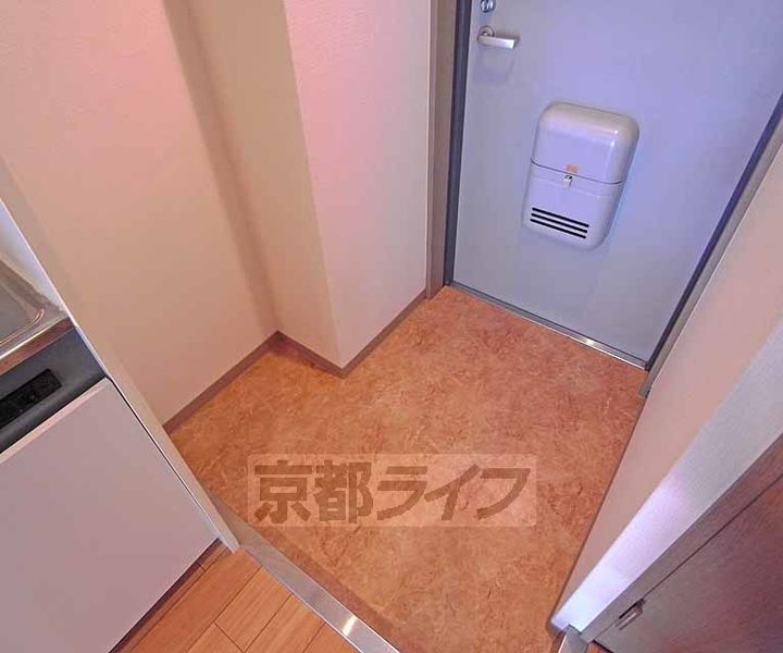 京都府京都市左京区修学院大林町の賃貸マンションの玄関