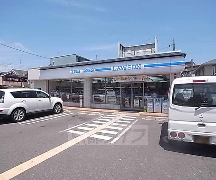 京都府京都市右京区西京極東側町の賃貸マンションの周辺