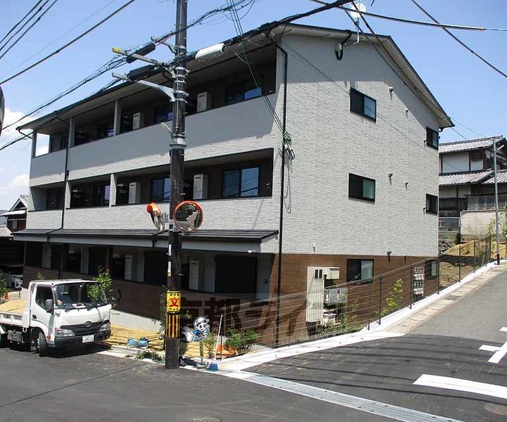 グリーンティエラ宇治301の外観