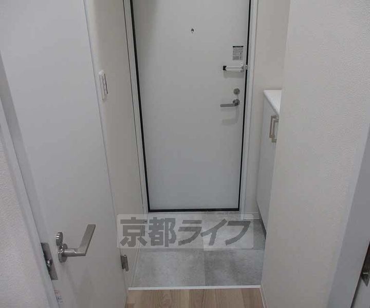 グリーンティエラ宇治301の玄関