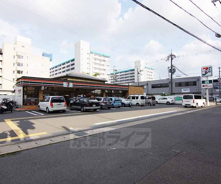 京都府京都市伏見区横大路下三栖南郷の賃貸アパートの周辺