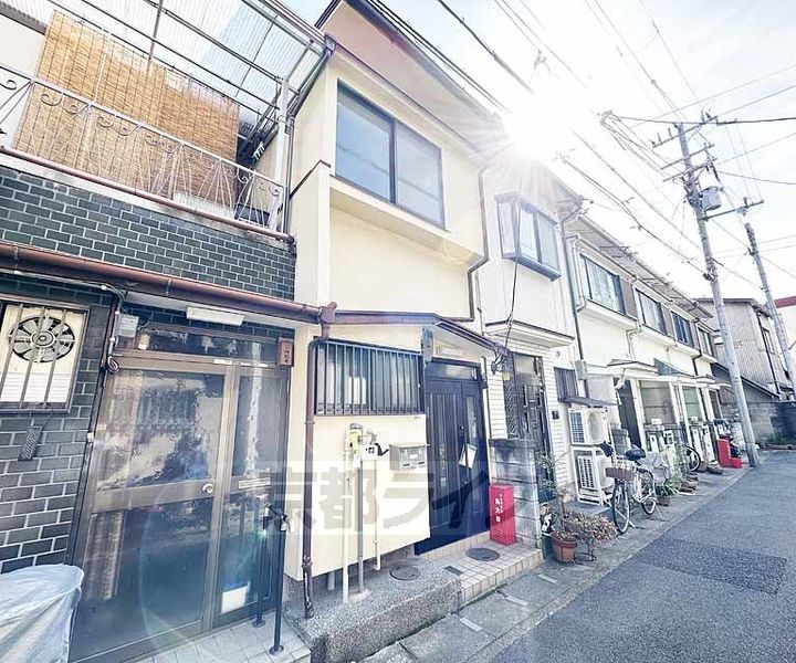 京都府京都市右京区梅津中倉町(一戸建)の賃貸物件の外観