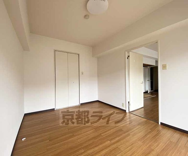 京都府京都市右京区常盤山下町の賃貸マンションの子供部屋