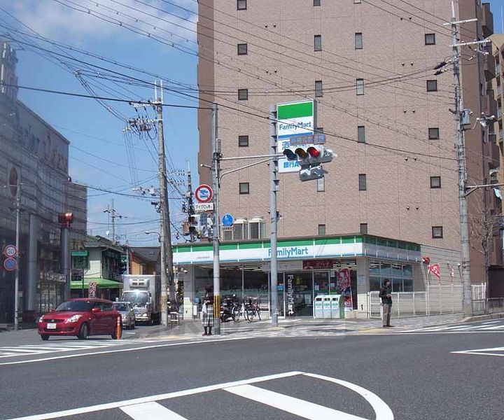 サムパティーク山科202の周辺