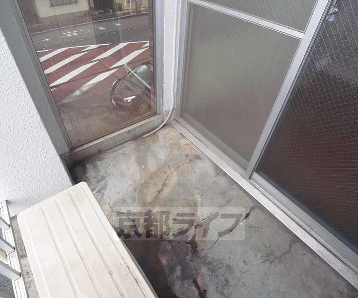 京都府京都市右京区山ノ内西八反田町の賃貸マンションの内装