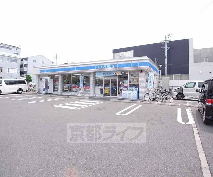 セジュール・モンドの周辺