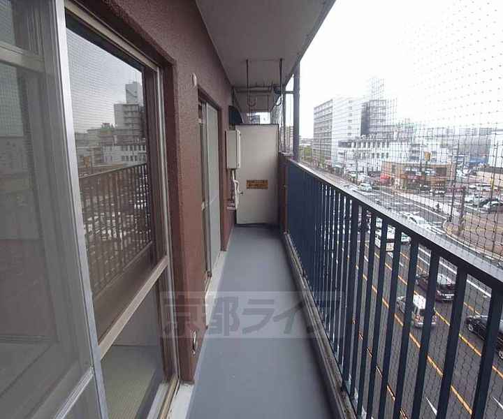 京都府京都市右京区西院高田町の賃貸マンションの内装