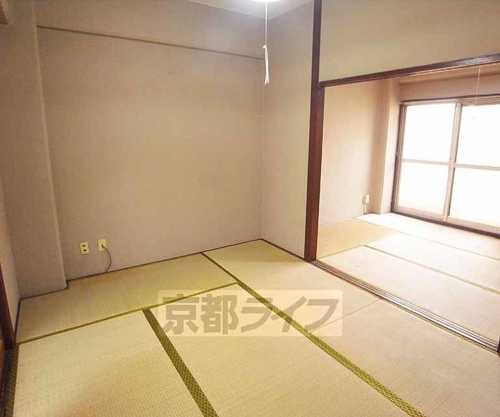 コーポ三谷2-13の居間