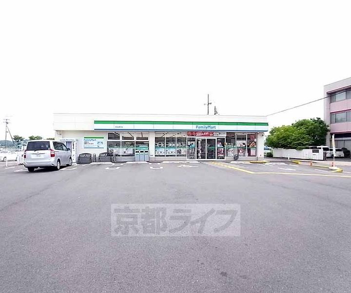 京都府京田辺市東鍵田の賃貸アパートの周辺