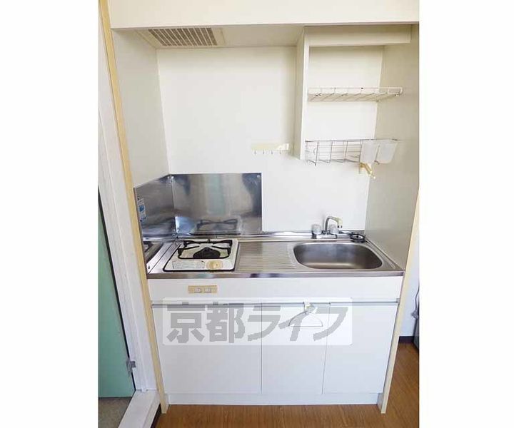 京都府京都市右京区西京極野田町の賃貸マンションのキッチン