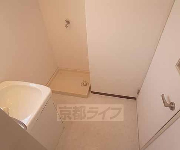 京都府京都市右京区西京極徳大寺団子田町の賃貸アパートの内装