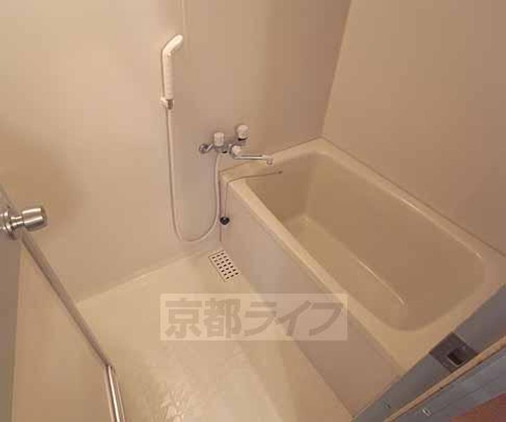 NISHIKIマンションⅡの居間