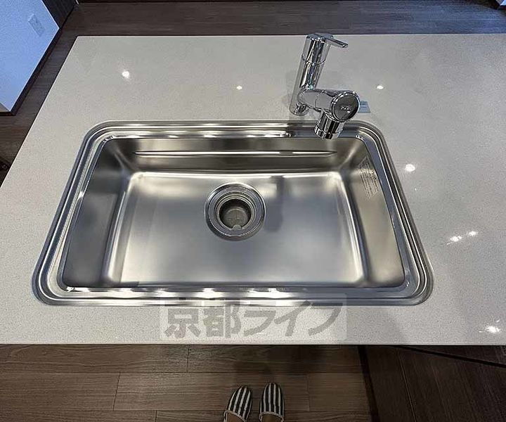 京都府京都市中京区池須町の賃貸マンションのキッチン