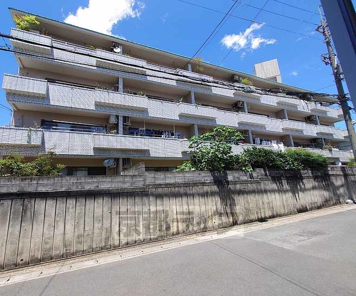 サンサーラ乾305の外観
