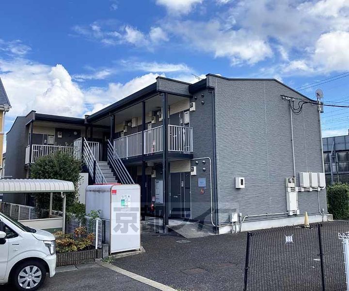 レオパレス湖月204の外観