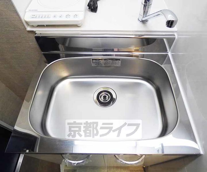 未麗西京極403のキッチン