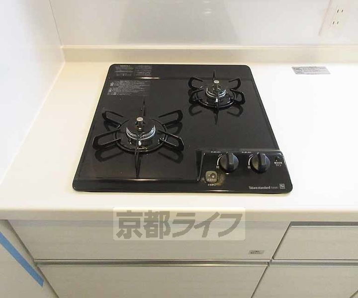 京都府京都市山科区西野山中臣町の賃貸アパートのキッチン