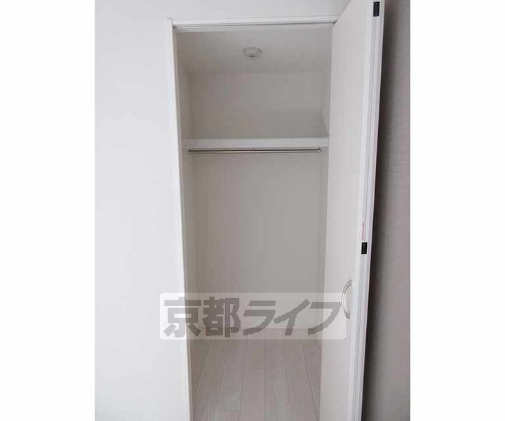 京都府京都市山科区音羽千本町の賃貸アパートの内装