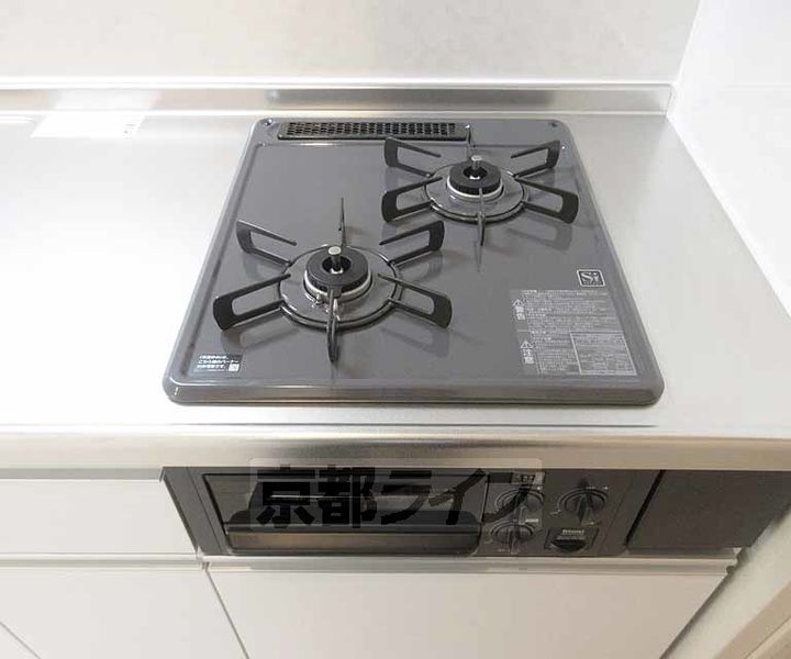 京都府京都市山科区音羽千本町の賃貸アパートのキッチン