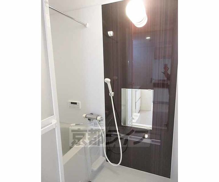 京都府京都市山科区音羽千本町の賃貸アパートの風呂