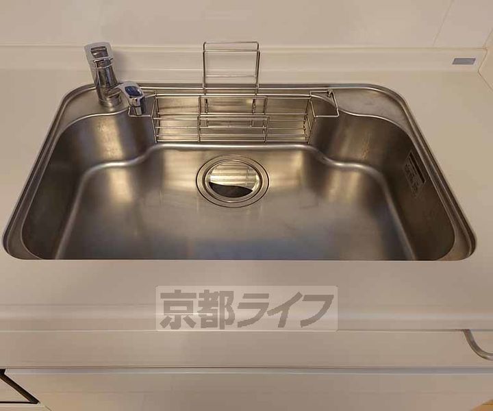 京都府京都市南区久世高田町(一戸建)の賃貸物件のキッチン