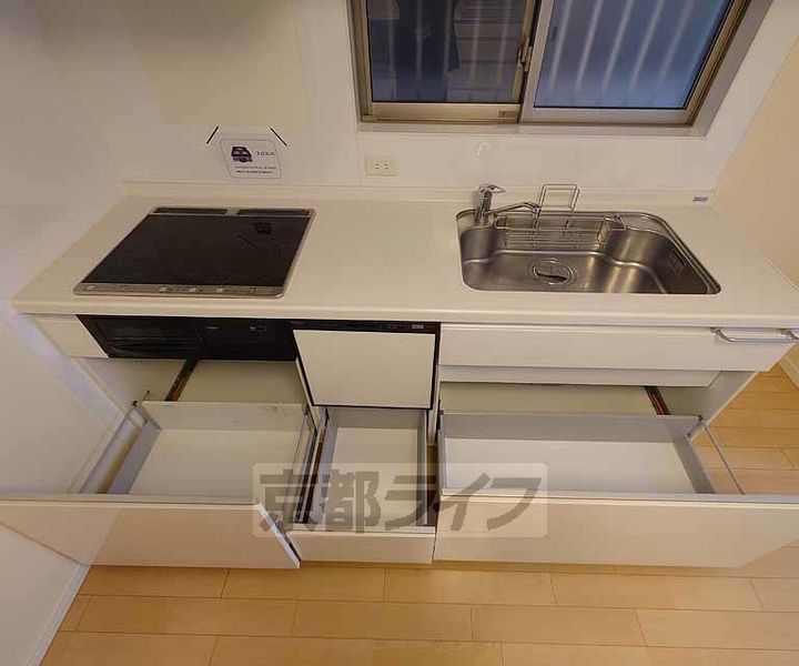 京都府京都市南区久世高田町(一戸建)の賃貸物件のキッチン