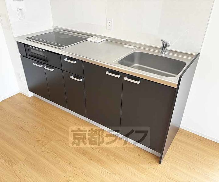 インサイトルポ山科新十条のキッチン