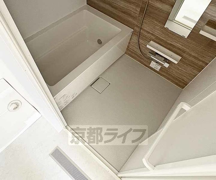 インサイトルポ山科新十条の風呂