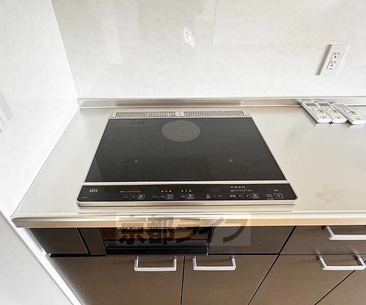 インサイトルポ山科新十条のキッチン