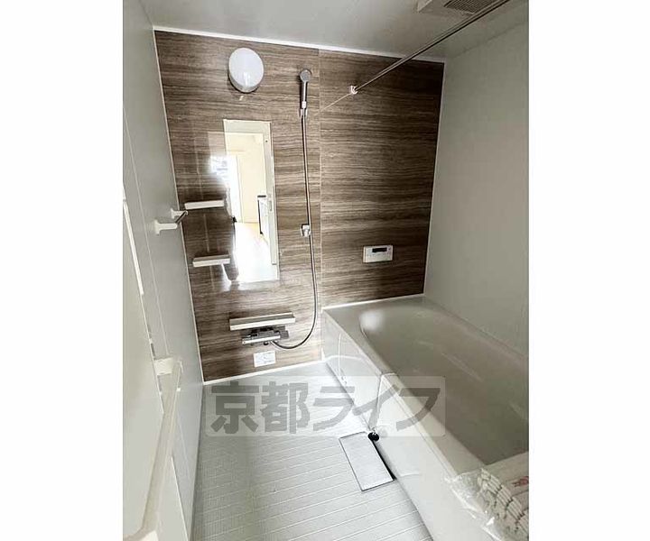 インサイトルポ山科新十条の風呂