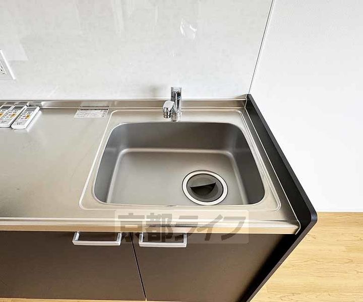 インサイトルポ山科新十条のキッチン