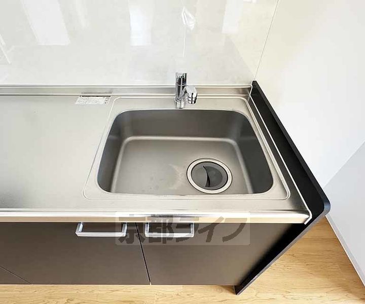 インサイトルポ山科新十条102のキッチン