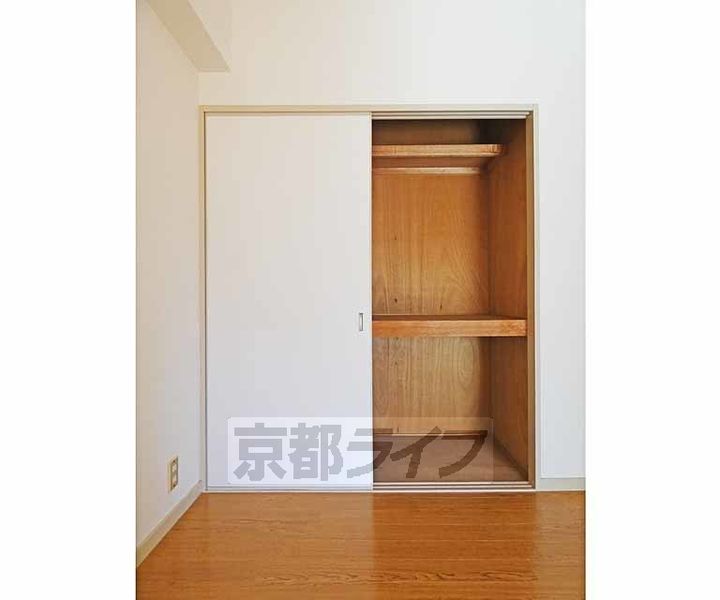 京都府京都市下京区七条御所ノ内北町の賃貸マンションの内装