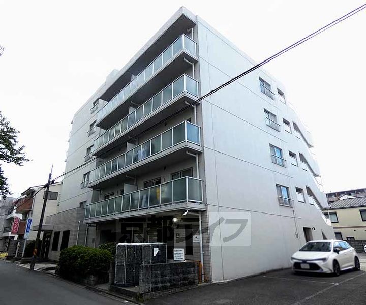 京都府京都市南区唐橋門脇町の賃貸マンションの外観