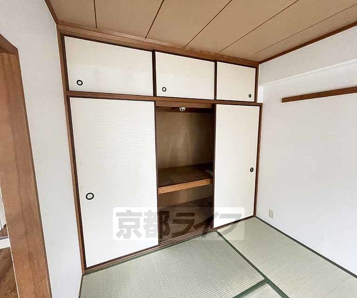 京都府京都市南区唐橋門脇町の賃貸マンションの内装